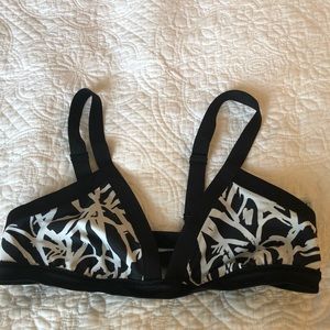 Lululemon swim top size 6.